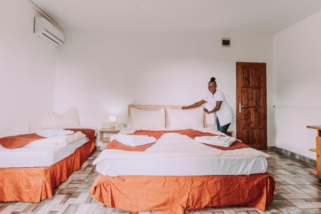 Pelso Wellness Hotel Balatonfenyves Ngoại thất bức ảnh